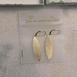 14K Gold Plated  Leaf Dangle Drop Leverback Earrings for Women Jewelry